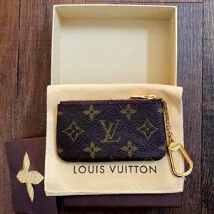 New/Never Used Authentic Louis Vuitton Monogram Key Pouch